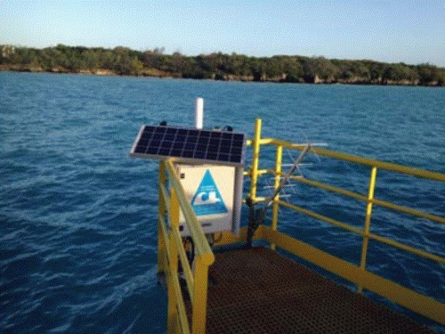 Boitier et panneau solaire à Ouvea