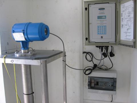 armoire électrique centrale d'acquisition reliée au capteur