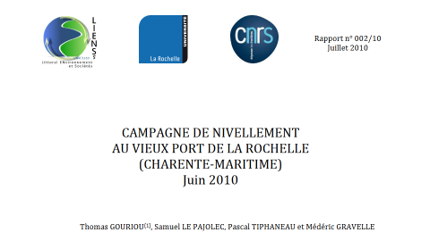 Campagne de nivellement au vieux port de La Rochelle (Charente-Maritime), juin 2010.