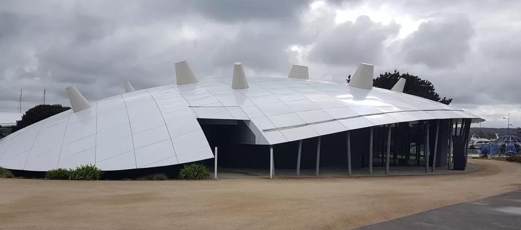 Bâtiment évènementiel d'Océanopolis ou se tiendra une partie des journées REFMAR 2022 (Crédits Shom, mars 2021)